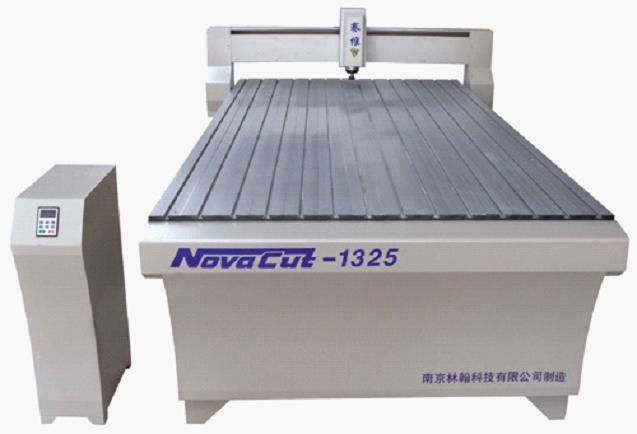 Three-axis Ball Screw CNC SW-1325Advertising Engraving Machine 
